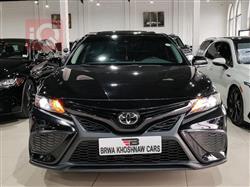 تۆیۆتا کامری